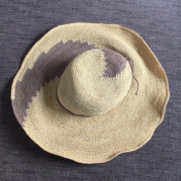 Helen Kaminski Accessories - Helen Kaminski Australia raffia adjustable Hat